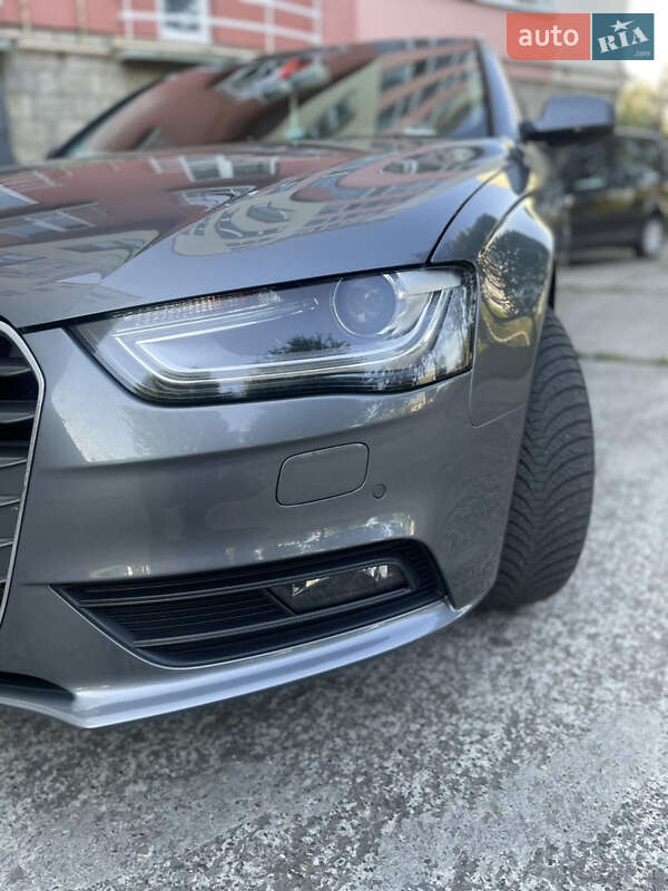 Универсал Audi A4 2014 в Ивано-Франковске