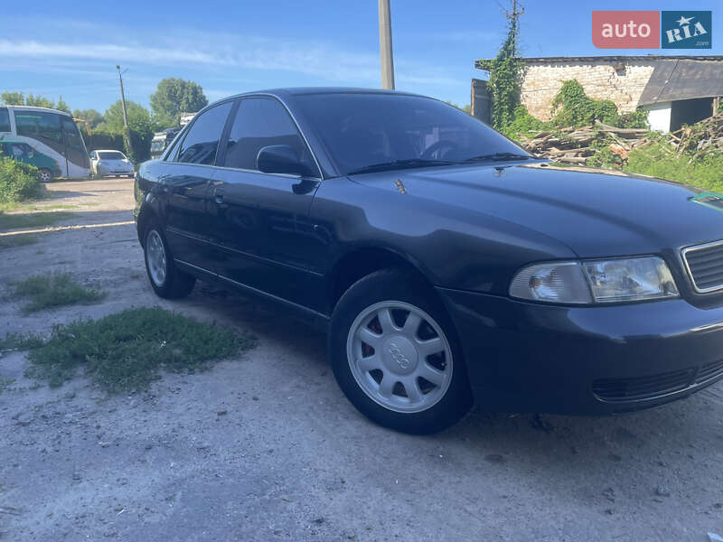 Audi A4 1998