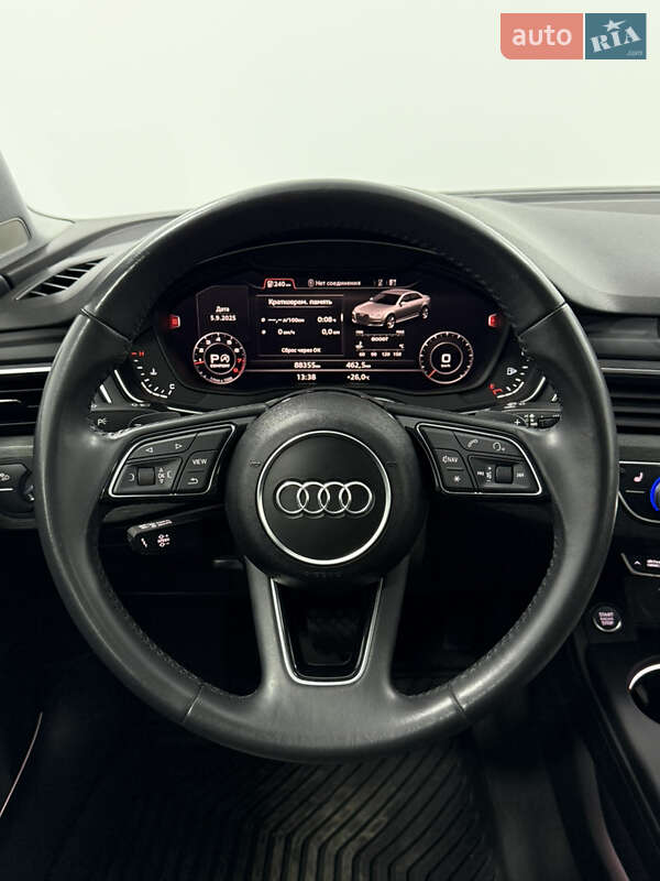 Седан Audi A4 2018 в Одессе