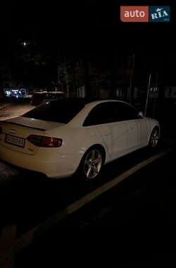 Седан Audi A4 2010 в Жашківу