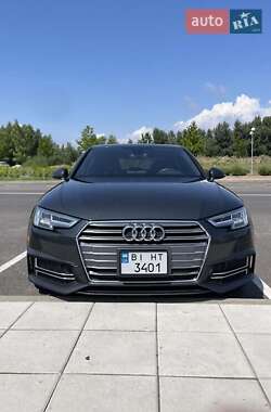 Седан Audi A4 2018 в 