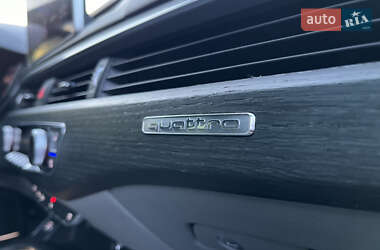 Седан Audi A4 2018 в 