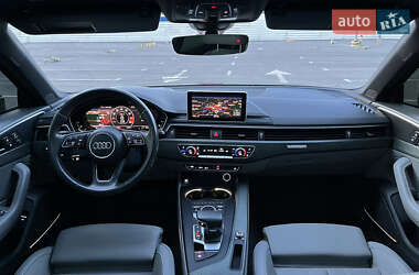 Седан Audi A4 2018 в 