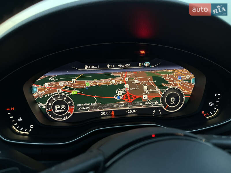 Седан Audi A4 2018 в Львові