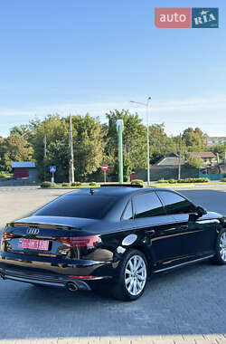 Седан Audi A4 2018 в 