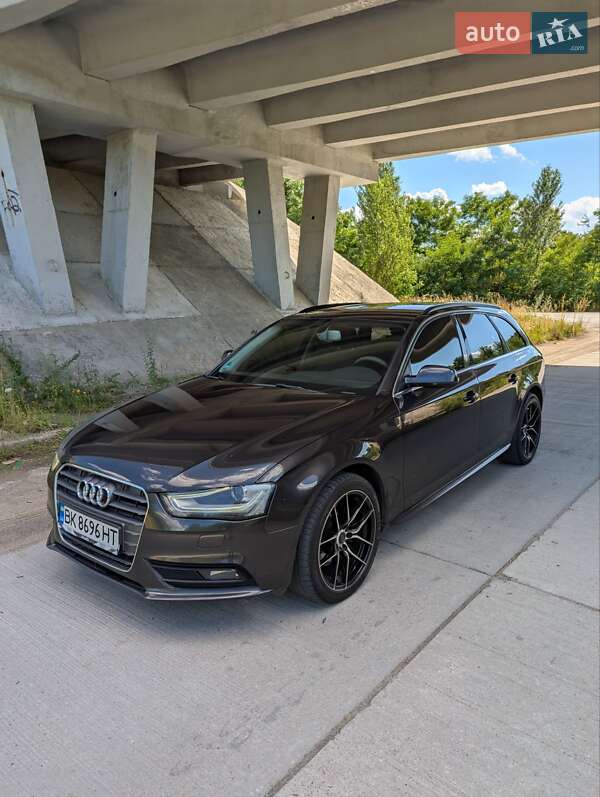 Audi A4 2012