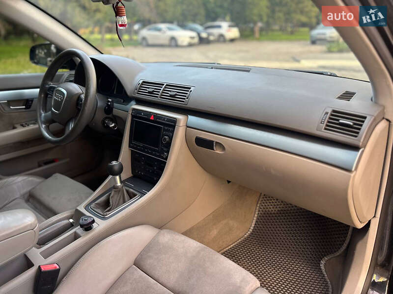 Универсал Audi A4 2004 в Каменец-Подольском