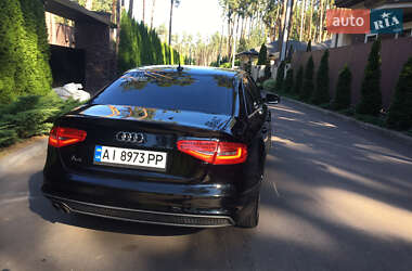 Седан Audi A4 2013 в 