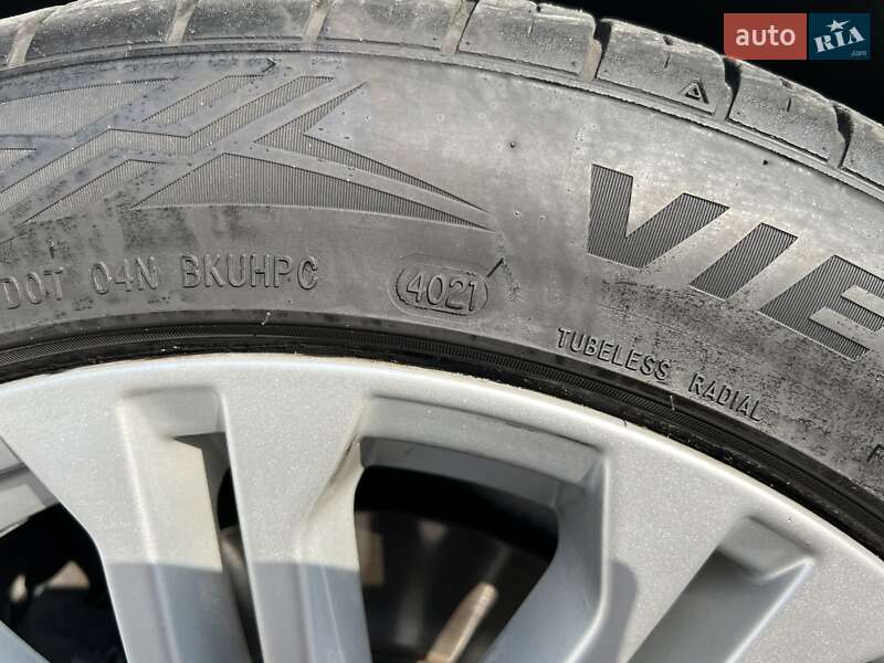 Универсал Audi A4 2021 в Дрогобыче