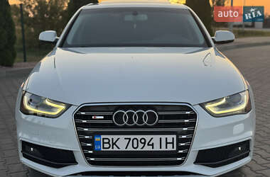 Седан Audi A4 2014 в 