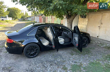 Седан Audi A4 2011 в 