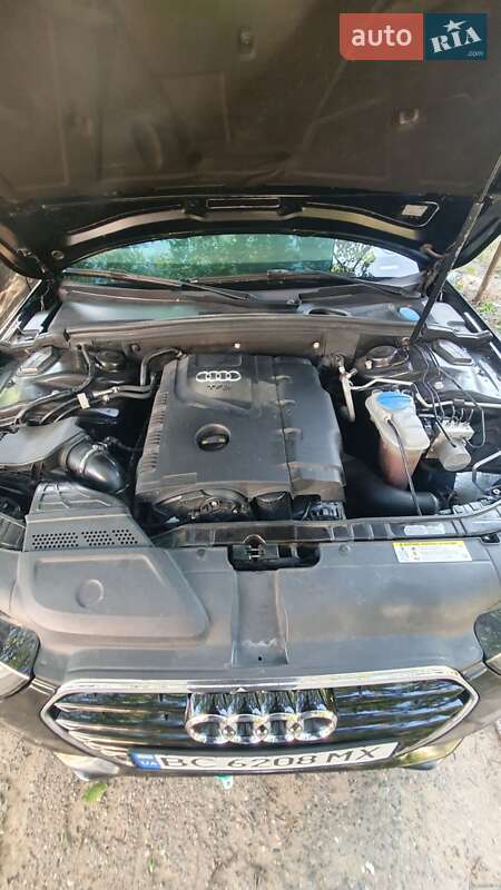 Седан Audi A4 2015 в Николаеве