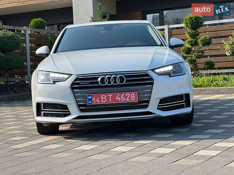 Седан Audi A4 2018 в Стрые