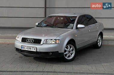 Седан Audi A4 2001 в 