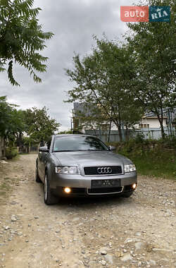 Универсал Audi A4 2001 в 