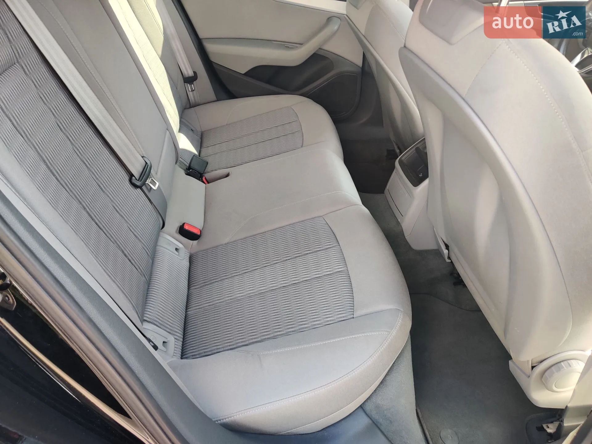 2016 Audi A4 - мініатюра 10