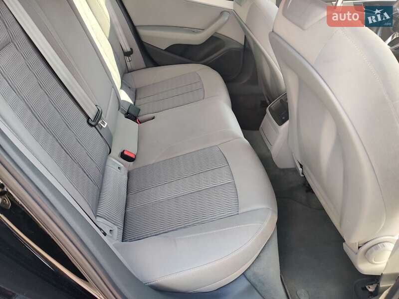 Седан Audi A4 2016 в Киеве фото 10 Седан Audi A4 2016 в Киеве