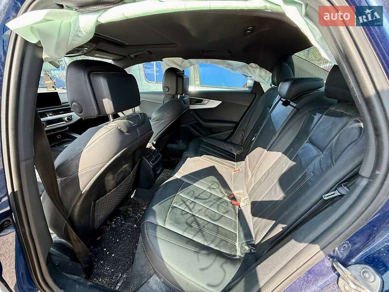 Седан Audi A4 2016 в Києві
