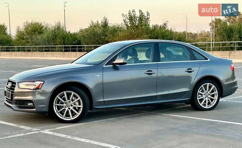 Седан Audi A4 2014 в Киеве
