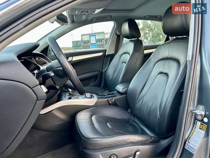 Седан Audi A4 2014 в Киеве