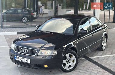Седан Audi A4 2004 в Звягеле