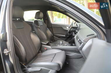 Седан Audi A4 2017 в 