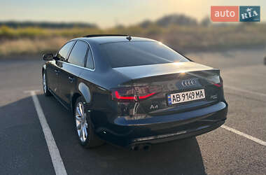 Седан Audi A4 2013 в 