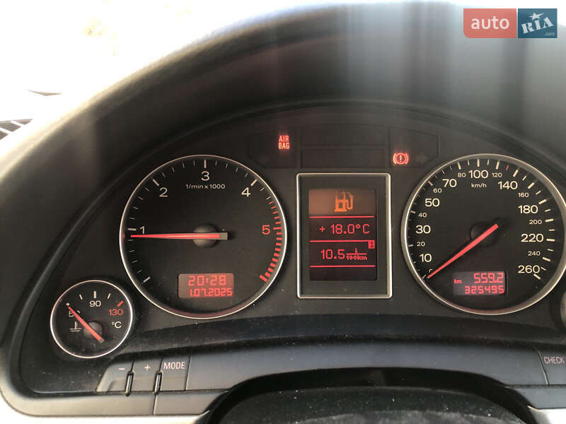 Універсал Audi A4 2002 в Сарнах
