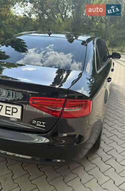 Седан Audi A4 2012 в 