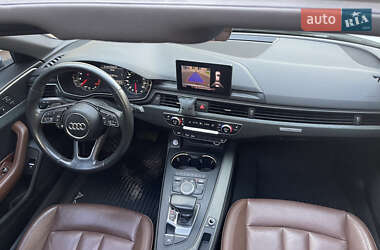 Седан Audi A4 2017 в 