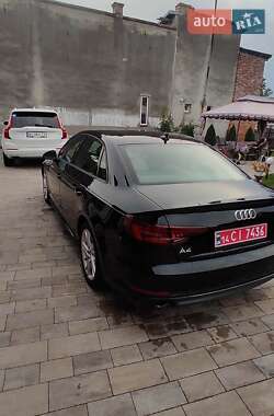 Седан Audi A4 2018 в 