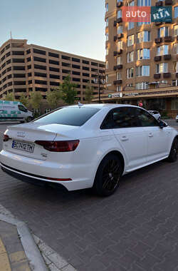 Седан Audi A4 2018 в 