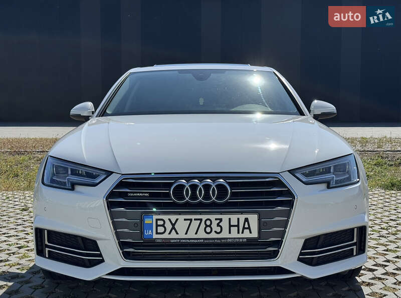 Седан Audi A4 2018 в 