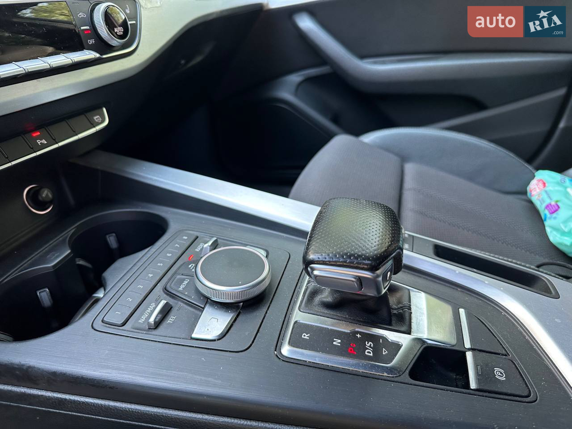 2016 Audi A4 - мініатюра 8