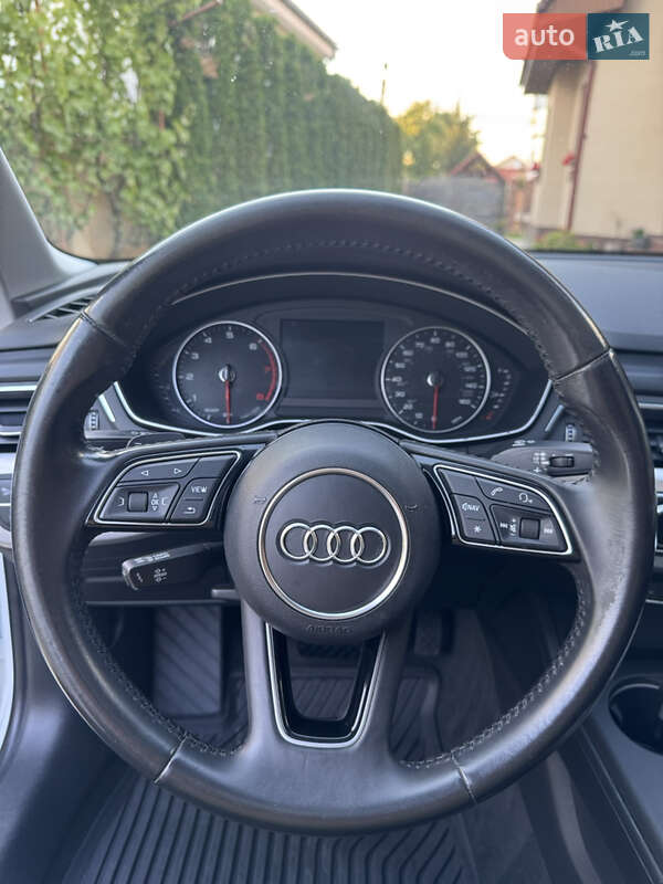 Седан Audi A4 2017 в Виноградове