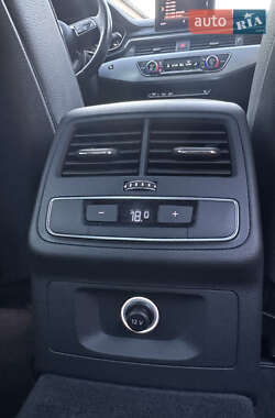 Седан Audi A4 2017 в 