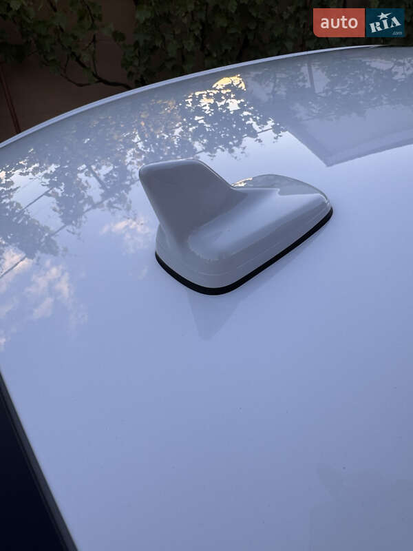 Седан Audi A4 2017 в Виноградове