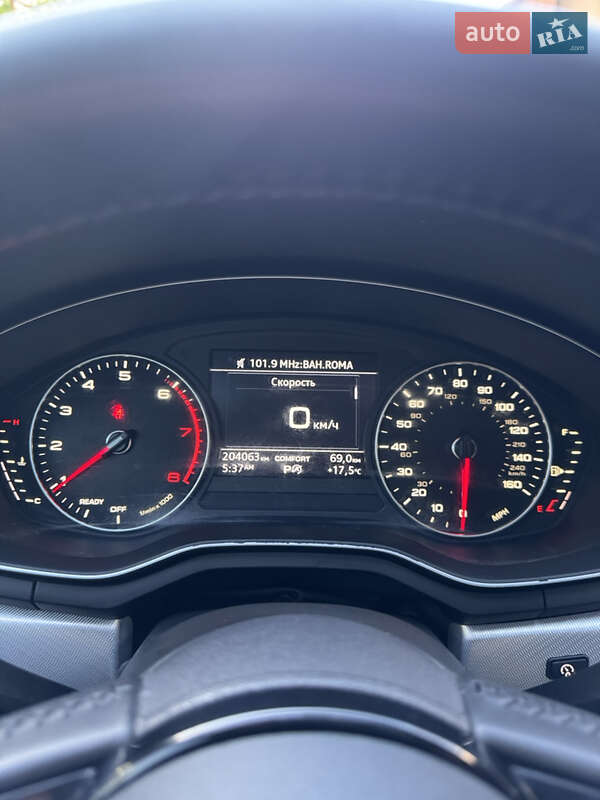 Седан Audi A4 2017 в Виноградове