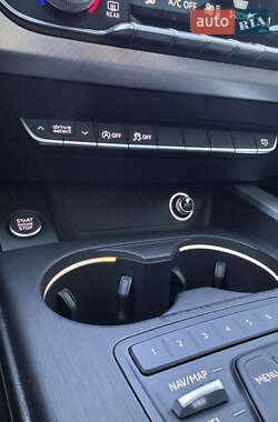Седан Audi A4 2017 в 