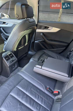 Седан Audi A4 2015 в 