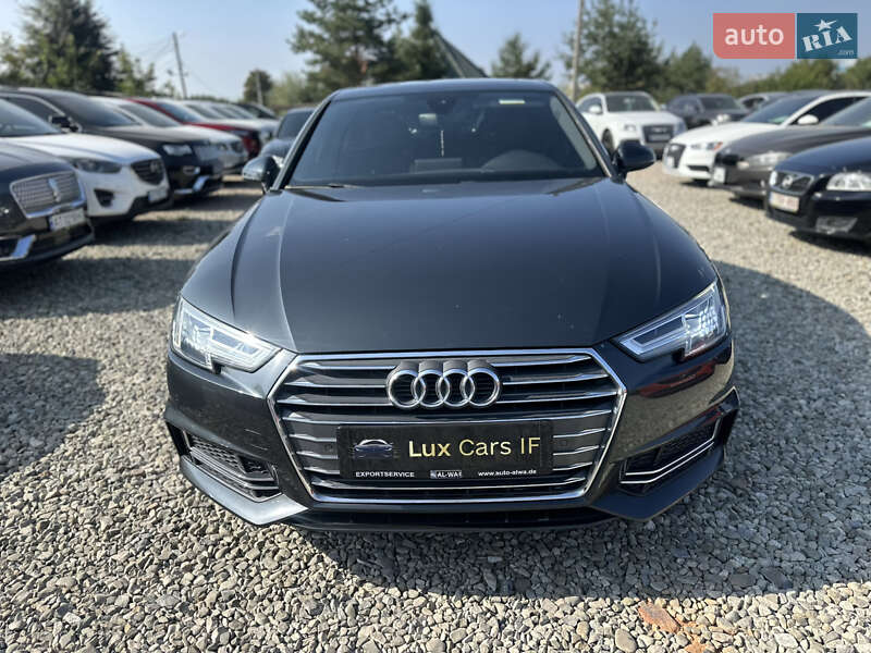 Седан Audi A4 2017 в Ивано-Франковске