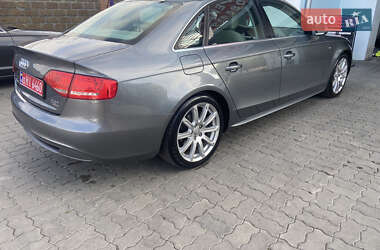 Седан Audi A4 2012 в 