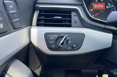 Седан Audi A4 2016 в 