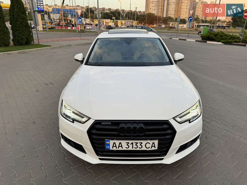 Седан Audi A4 2016 в Киеве