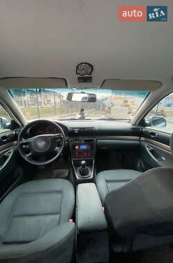Седан Audi A4 1999 в Калуші