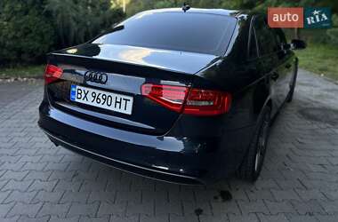 Седан Audi A4 2015 в 