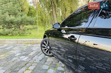 Седан Audi A4 2017 в 
