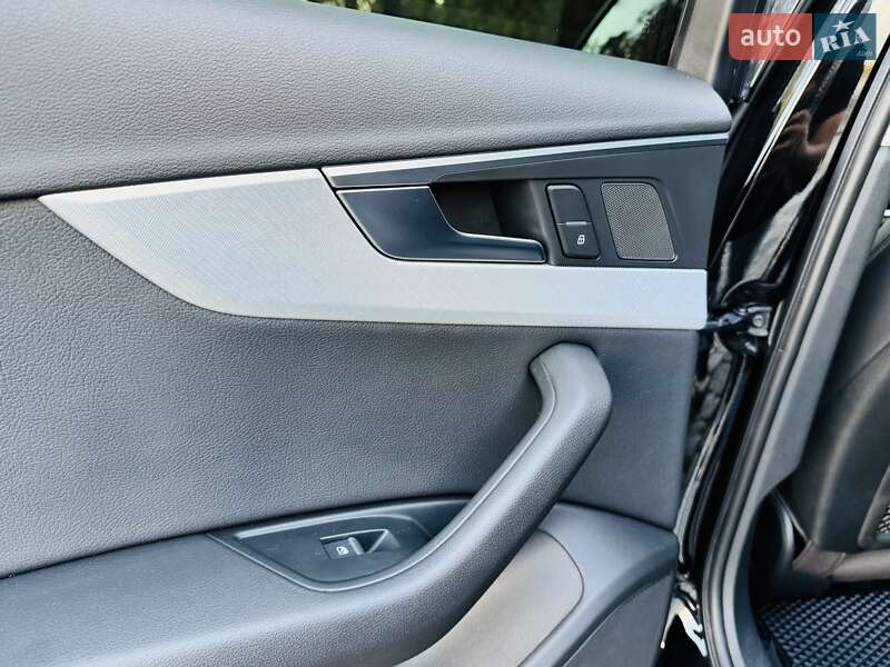 Седан Audi A4 2017 в Киеве фото 99 Седан Audi A4 2017 в Киеве