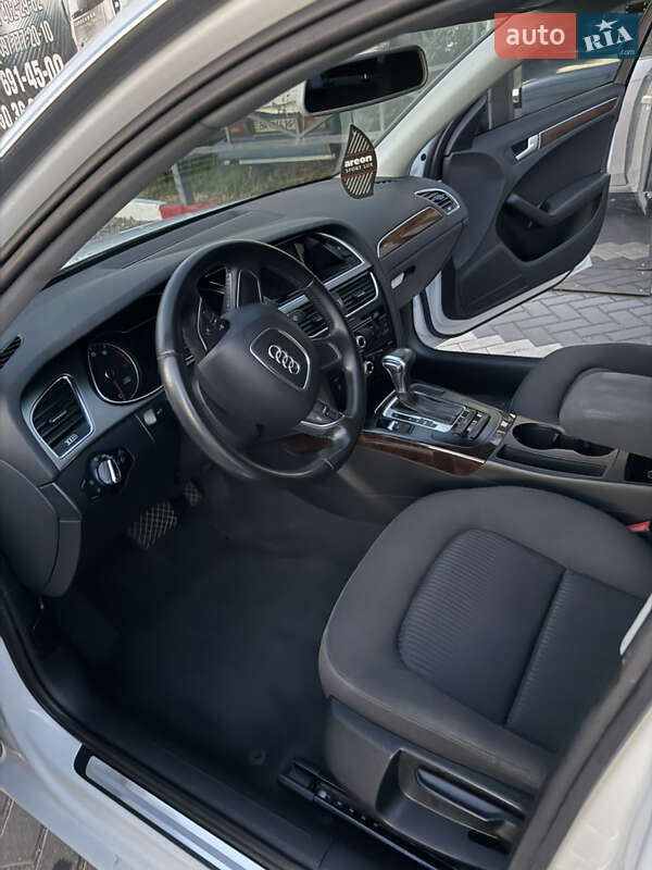 Седан Audi A4 2012 в Александрие фото 16 Седан Audi A4 2012 в Александрие
