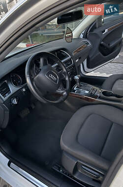 Седан Audi A4 2012 в 